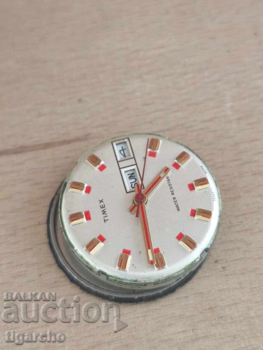 Μηχανισμός για ανδρικό ρολόι TIMEX με τιμή 15.00 BGN | € 7.67