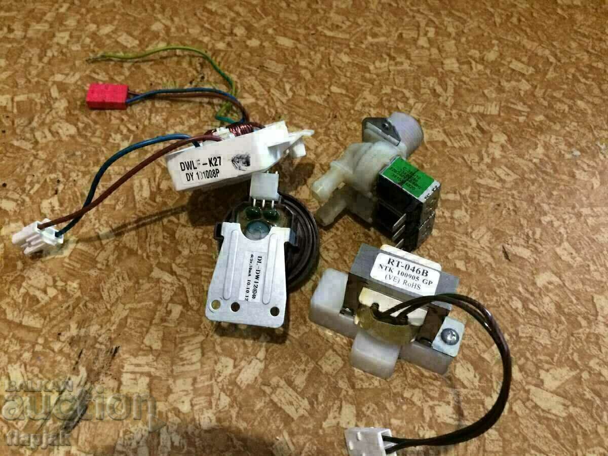 Продавам части от пералня Daewoo DWD-M8031 с цена 66.00 лв. | € 33.75