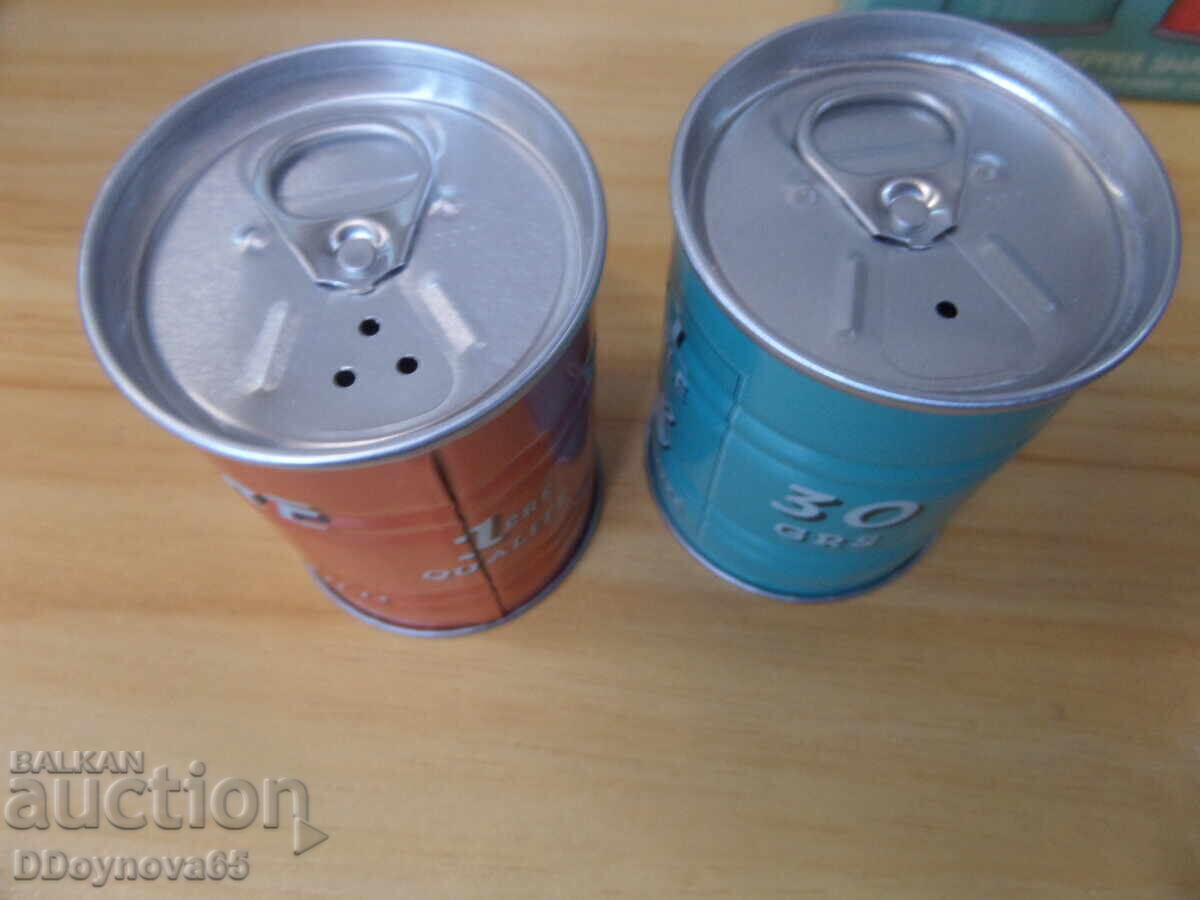Salt and pepper shakers - original set with price 22.00 BGN | € 11.25