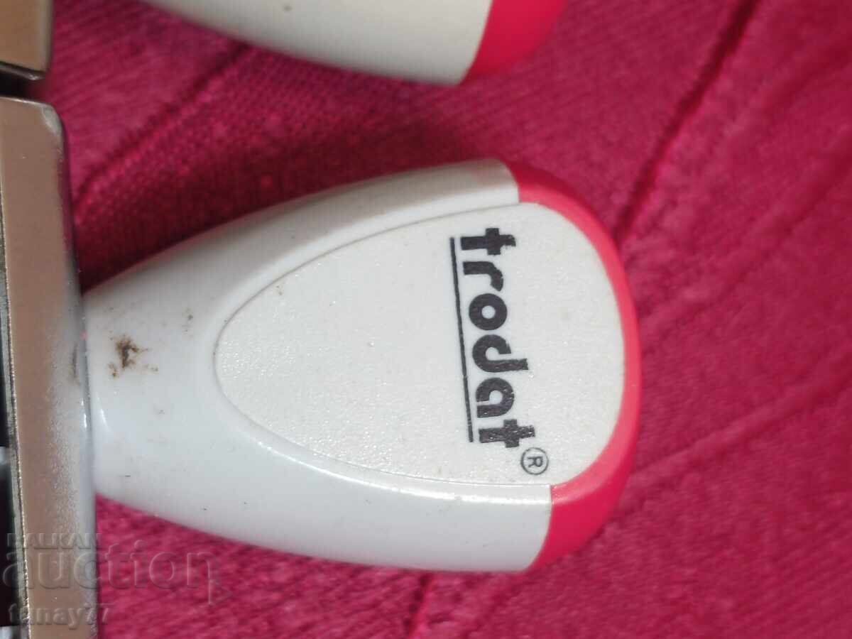 Două bucăți de ștampile cu marcaje - 6 Două bucăți de ștampile cu marcaje - 6