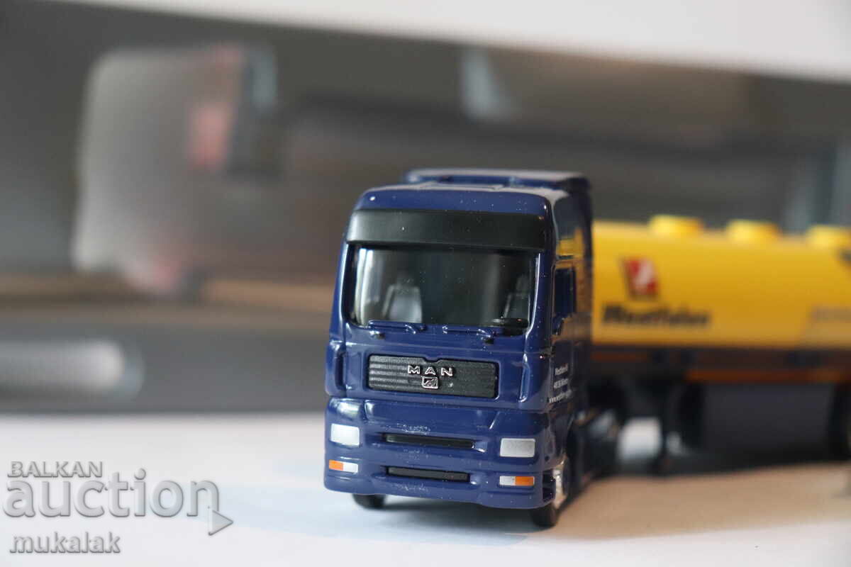 Licitație SCHUCO H0 1/87 MAN TGA CAP TRACTOR CISTERNĂ CAMION MODEL COLIȚĂ