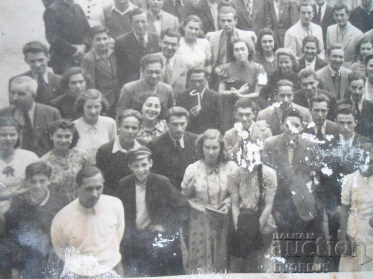 Παράδοση Παλιά φωτογραφία, 27.VII.1940, στο Γερμανικό σχολείο