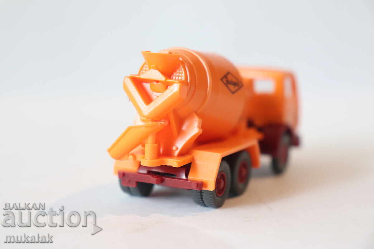 Delivery of WIKING H0 1/87 MERCEDES Concrete Mixer Truck Model Car