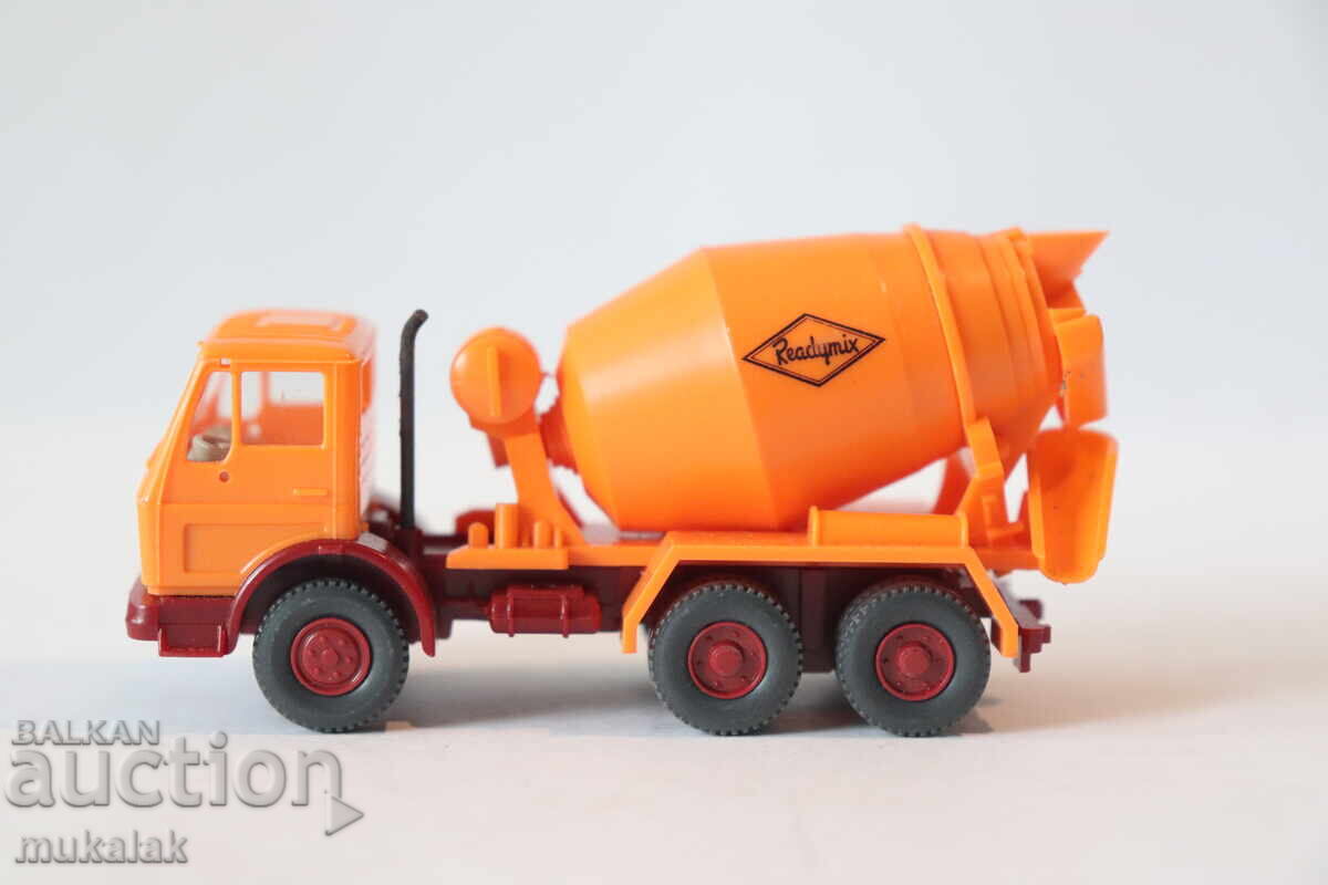 WIKING H0 1/87 MERCEDES Concrete Mixer Truck Model Car