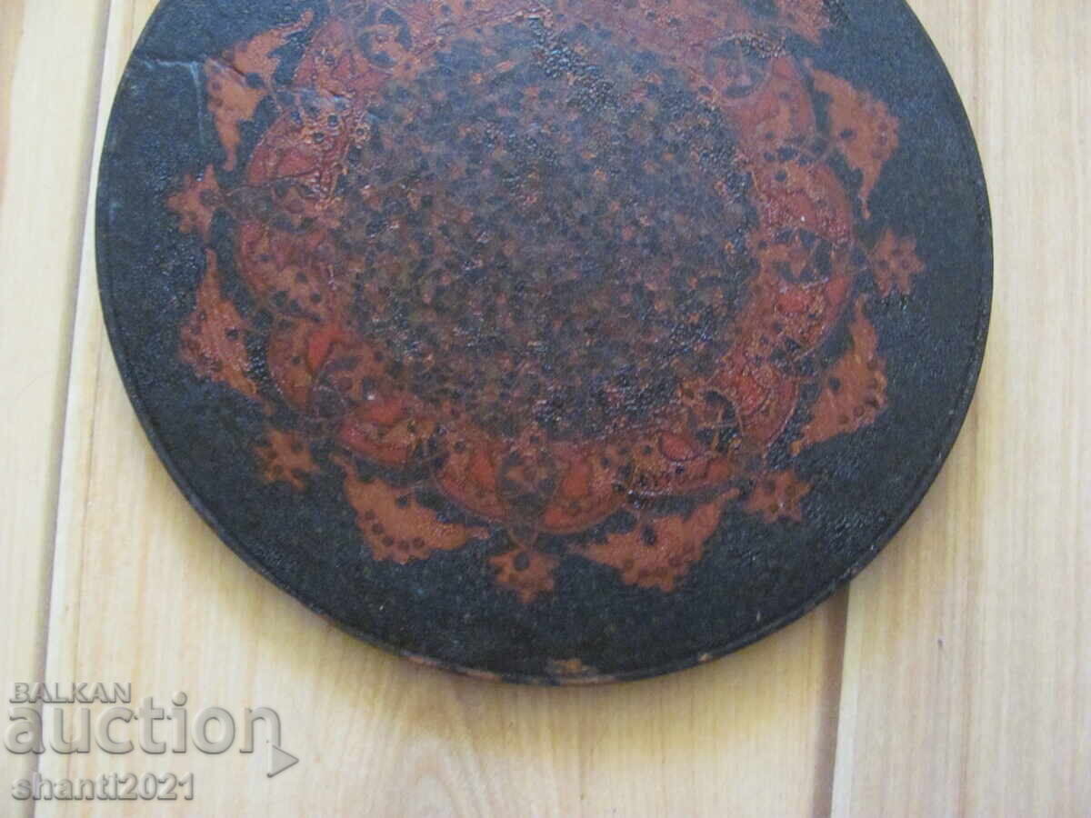 Παράδοση 19ος αιώνας ξύλινο πιάτο - διακόσμηση Παράδοση 19ος αιώνας ξύλινο πιάτο - διακόσμηση