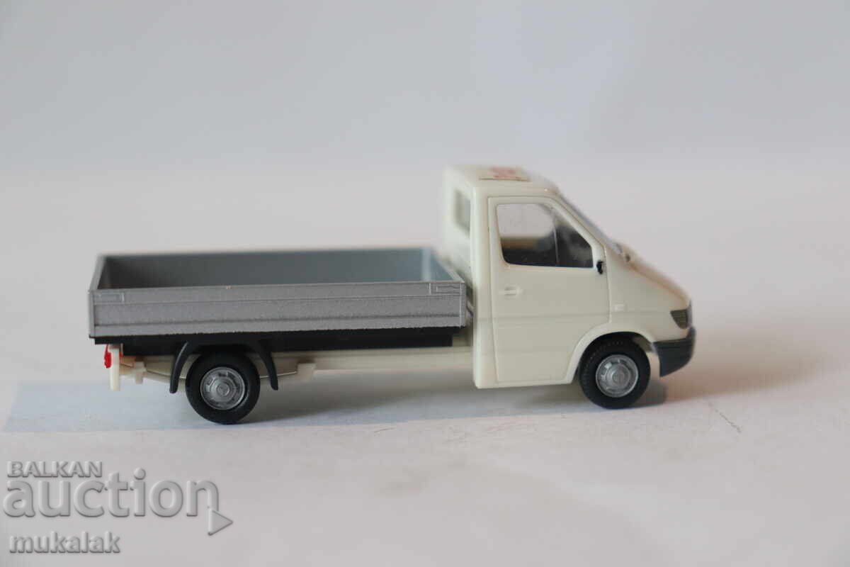Licitație HERPA H0 1/87 MERCEDES BENZ SPRINTER FURGON MODEL MAȘINĂ