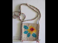 Gențiță, poșetuță țesută manual, lână, decorație