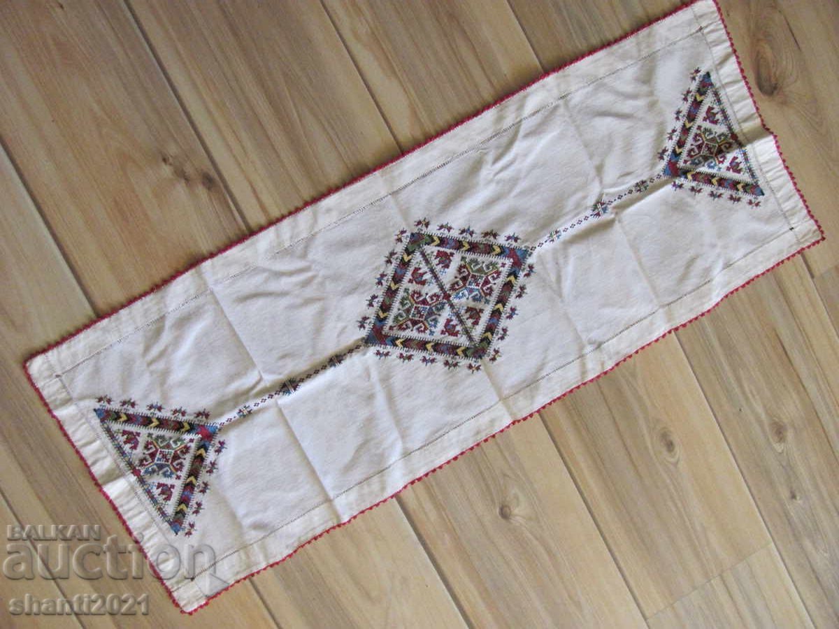 Square, cover, embroidery, folk motifs, 90x34cm Square, cover, embroidery, folk motifs, 90x34cm