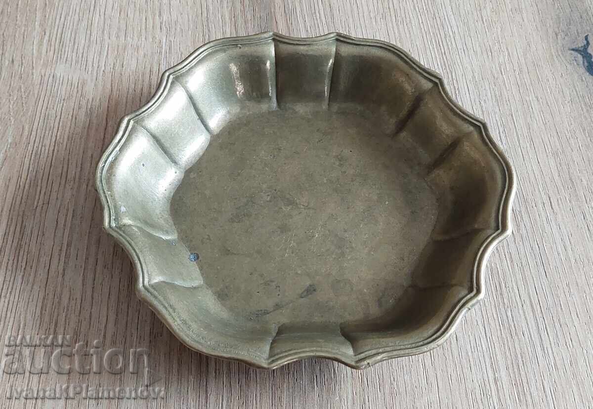 Livrarea Bol de bronz pentru colecționari