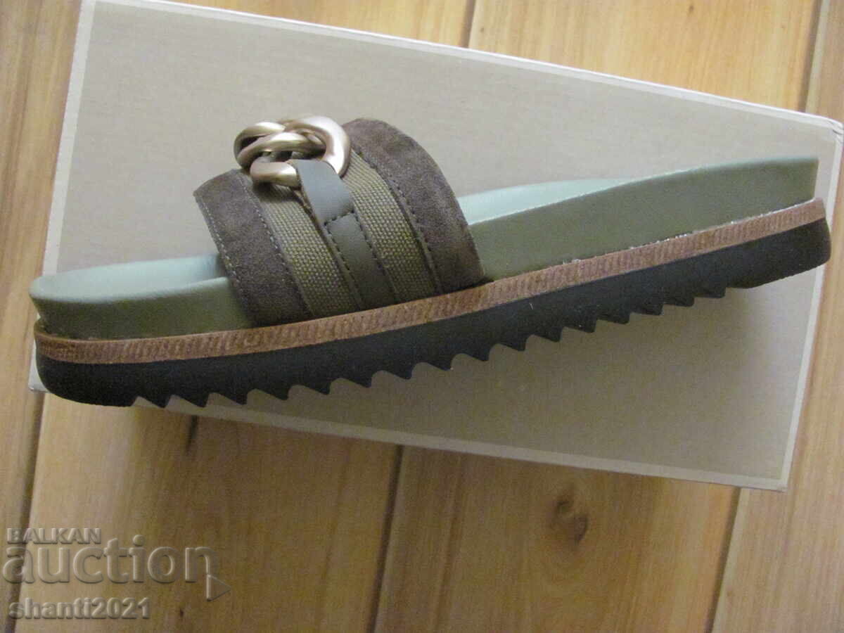 Livrarea Papuci de damă TAMARIS noi, mărimea 41, piele naturală Livrarea Papuci de damă TAMARIS noi, mărimea 41, piele naturală