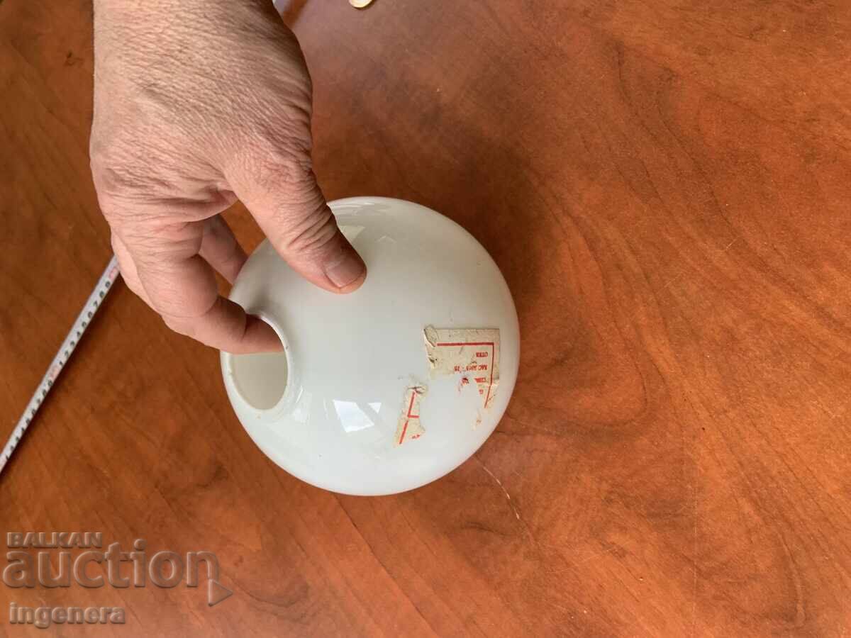 Delivery of GLASS GLOBE SPHERE FOR LIGHTING FIXTURE