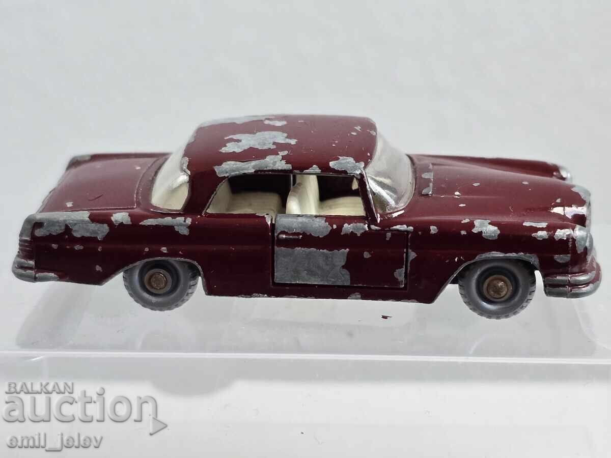 Licitație LESNEY MATCHBOX - 53B Mercedes 220 SE 1963-1967