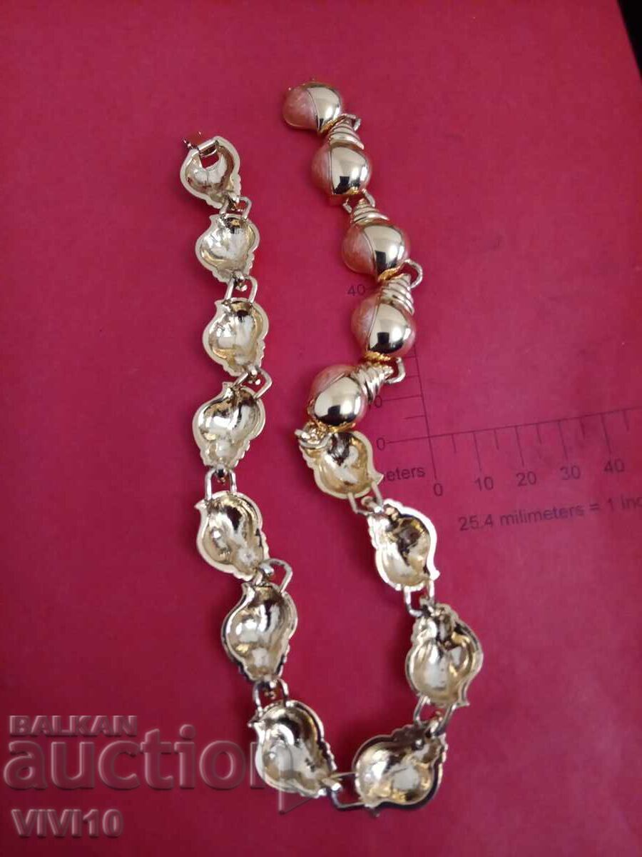 Antique enamel necklace with price 70.00 BGN | € 35.79 Antique enamel necklace with price 70.00 BGN | € 35.79