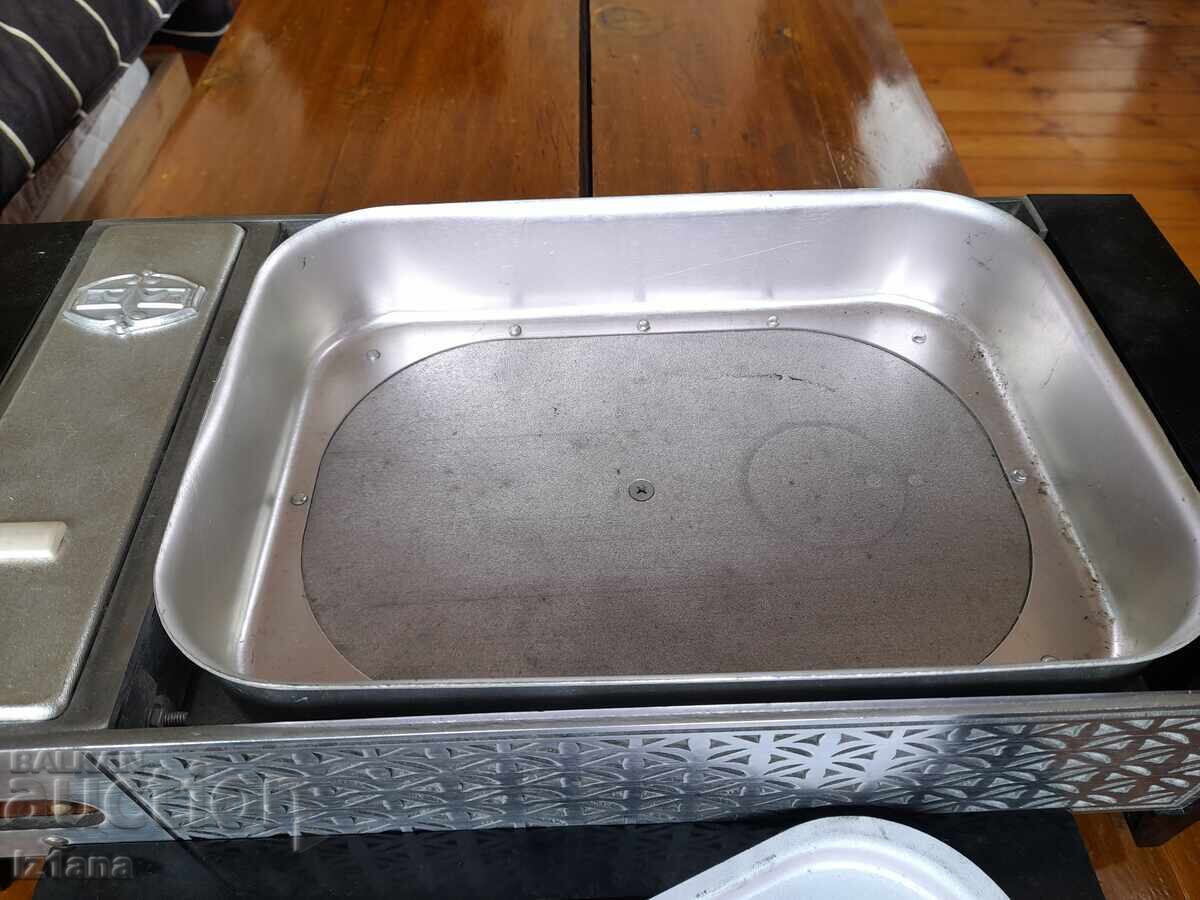 Παράδοση Παλιά καφετιέρα, μια συσκευή για την παρασκευή καφέ στην άμμο