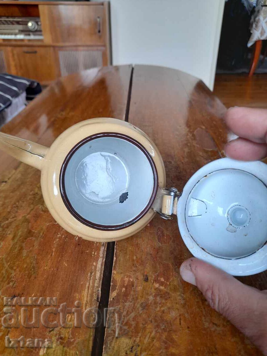 Стар емайлиран чайник - 5 Стар емайлиран чайник - 5