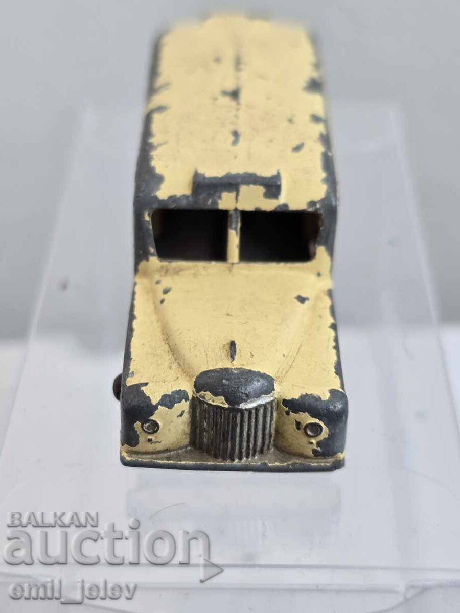 Παράδοση Matchbox Moko Lesney No.14B Daimler Ambulance 1958-1961 Παράδοση Matchbox Moko Lesney No.14B Daimler Ambulance 1958-1961