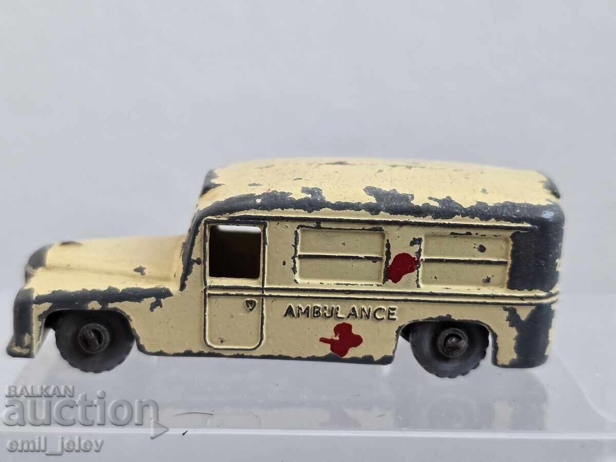 Matchbox Moko Lesney No.14B Daimler Ambulance 1958-1961 Matchbox Moko Lesney No.14B Daimler Ambulance 1958-1961