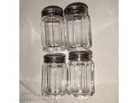 Mici solnițe din cristal cu capace argintate -- 4 bucăți