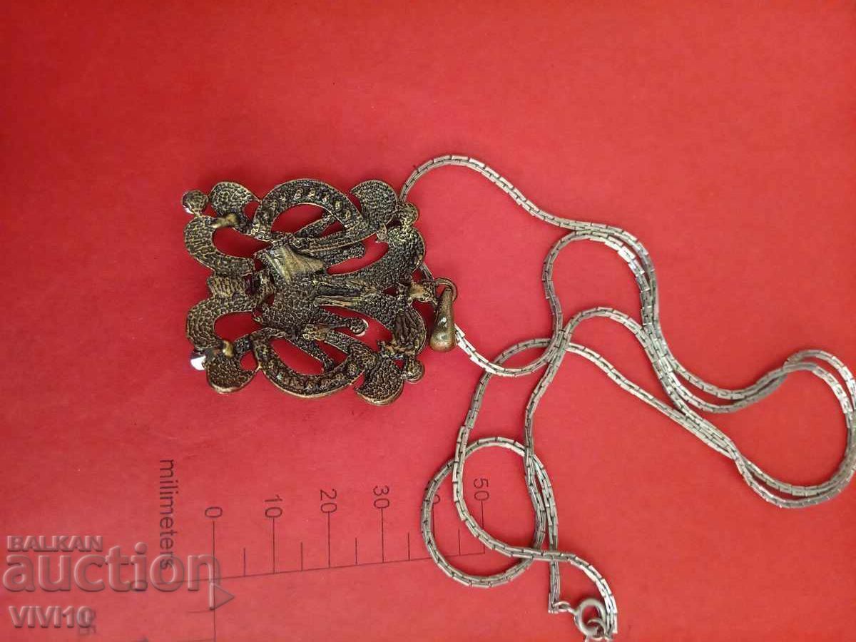 Αρχαίο κολιέ με σμάλτο με τιμή € 20.45 | 40.00 BGN