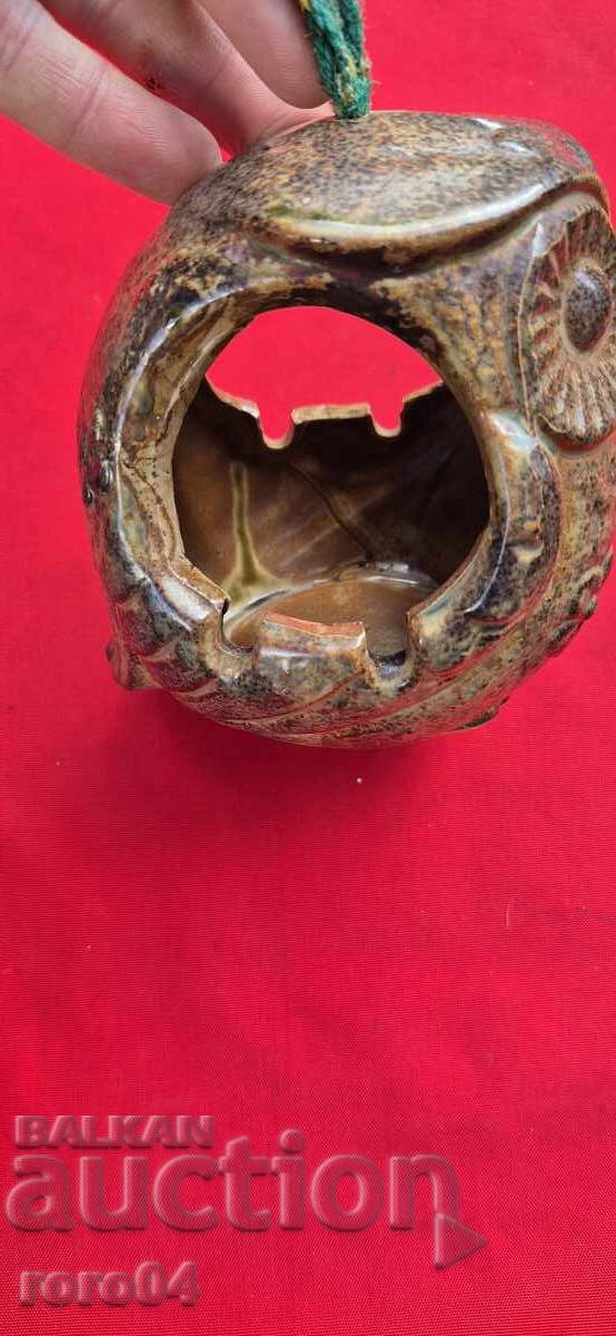 СТАР ЯПОНСКИ КЕРАМИЧЕН ПЕПЕЛНИК с цена 40.50 лв. | € 20.71 СТАР ЯПОНСКИ КЕРАМИЧЕН ПЕПЕЛНИК с цена 40.50 лв. | € 20.71