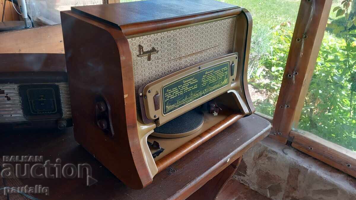 Ραδιογραμμόφωνο Daugava με έγγραφο - 5 Ραδιογραμμόφωνο Daugava με έγγραφο - 5