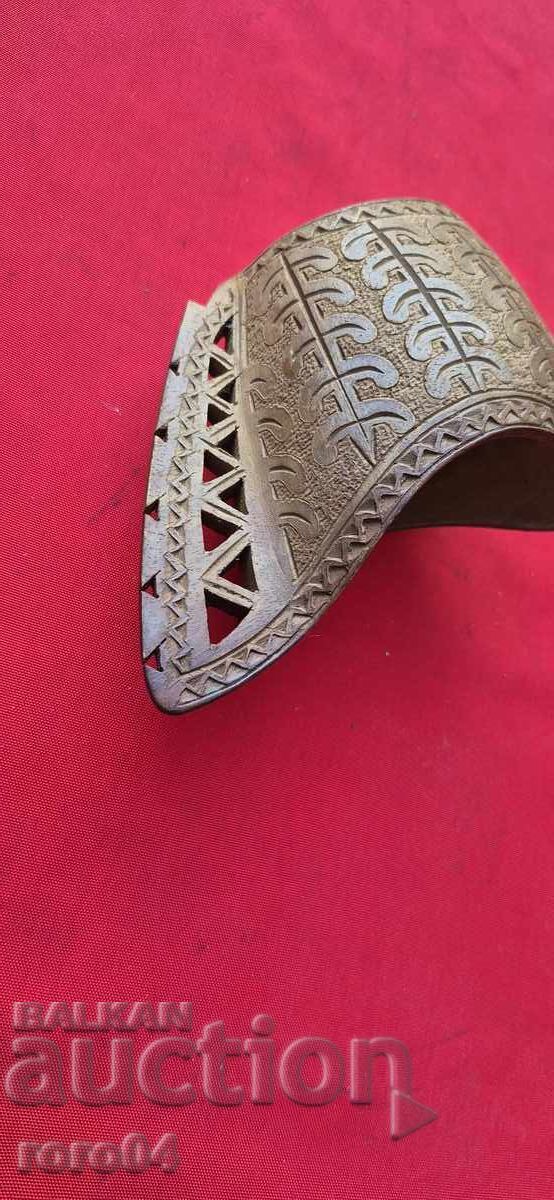 PAHAR - SOSIERĂ - SCULPTURĂ ÎN LEMN - 5