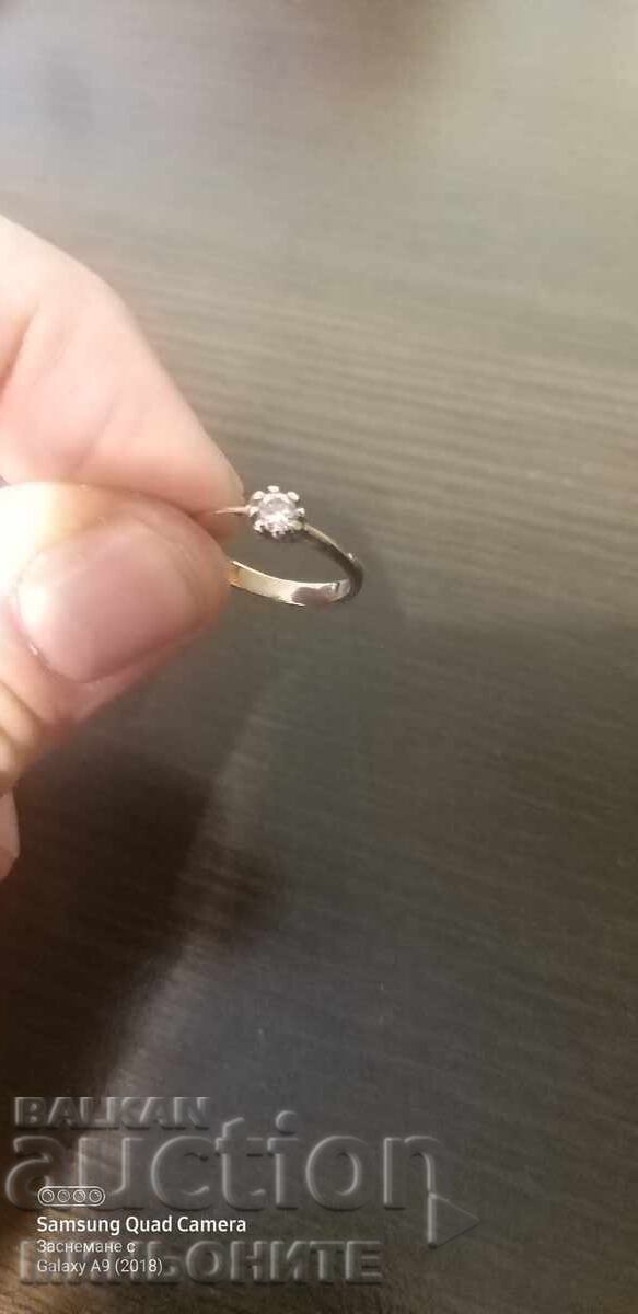 Inel cu diamant Inel cu diamant