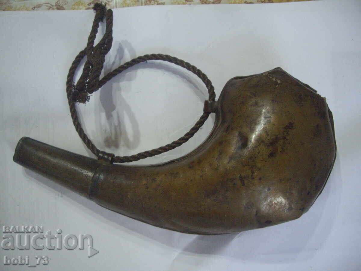 Butoi vechi de pulbere. cu preț 80.00 BGN | € 40.90 Butoi vechi de pulbere. cu preț 80.00 BGN | € 40.90