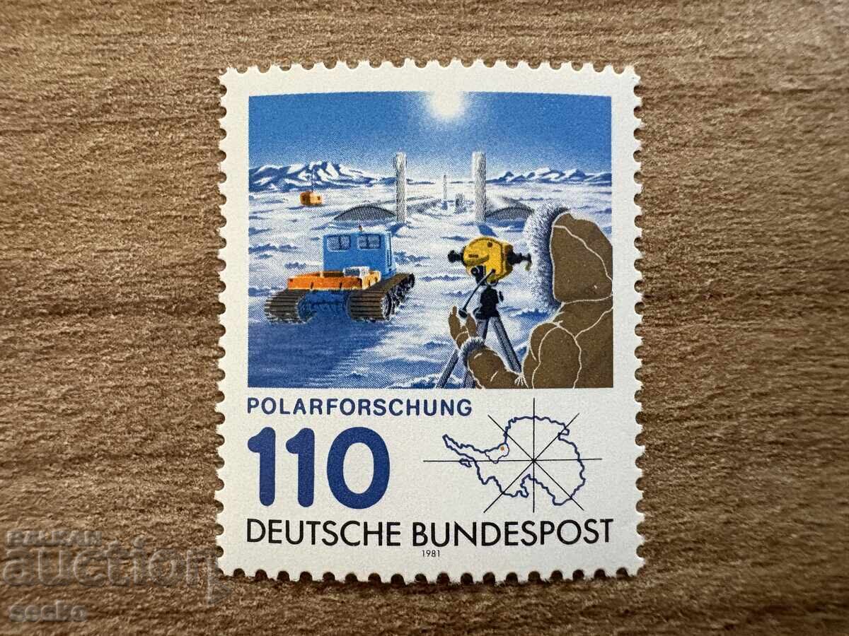 FRΓ/ΓΔΡ - Έρευνα των πολικών περιοχών (1981) MNH