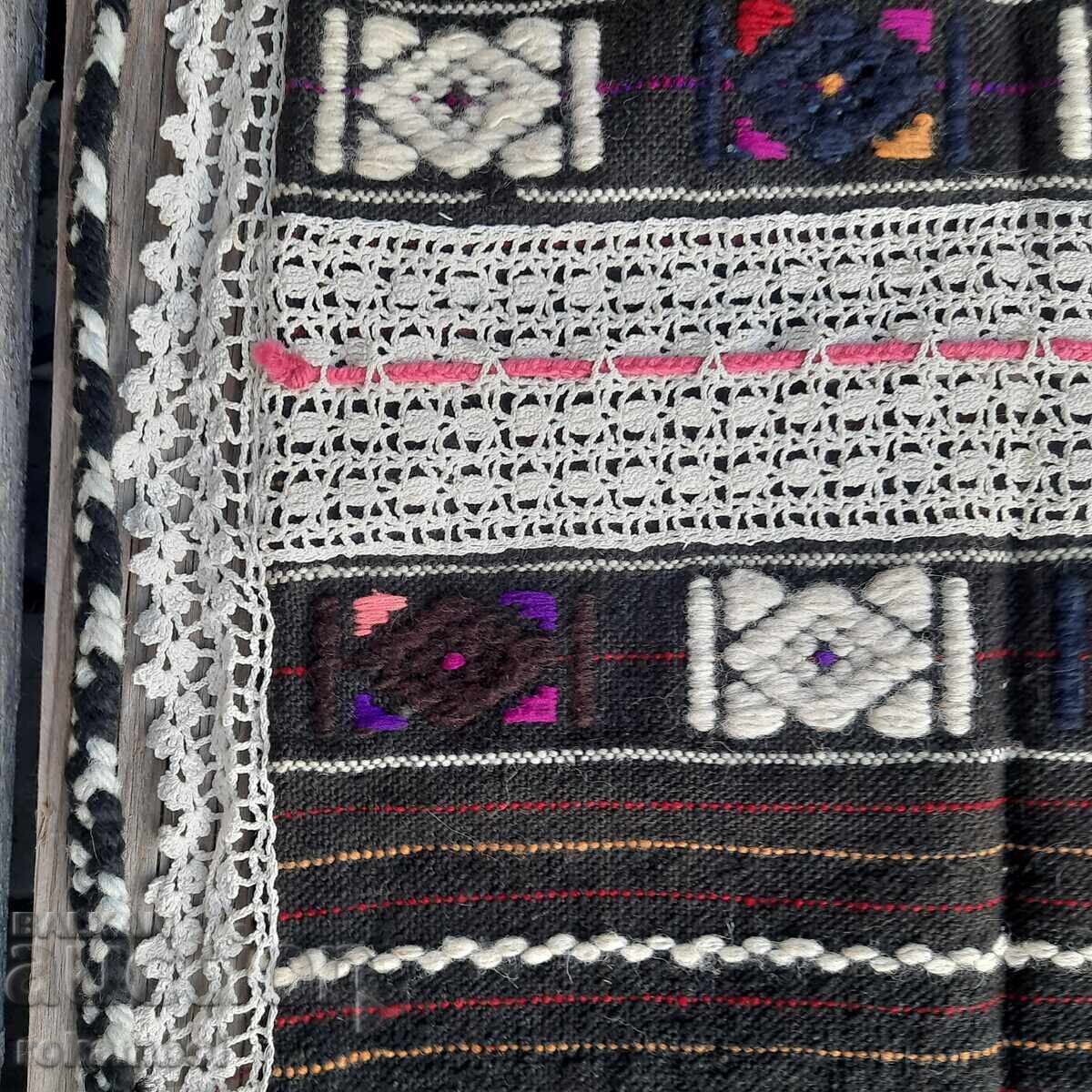 Delivery of Authentic apron from Southeastern Bulgaria