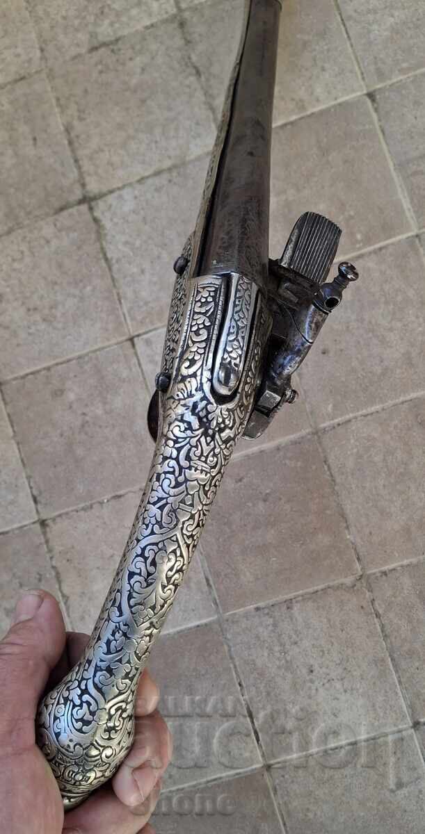 Delivery of Flintlock pistol, rifle, shishane (a type of rifle), boylia (a type of rifle), flintlock rifle Delivery of Flintlock pistol, rifle, shishane (a type of rifle), boylia (a type of rifle), flintlock rifle