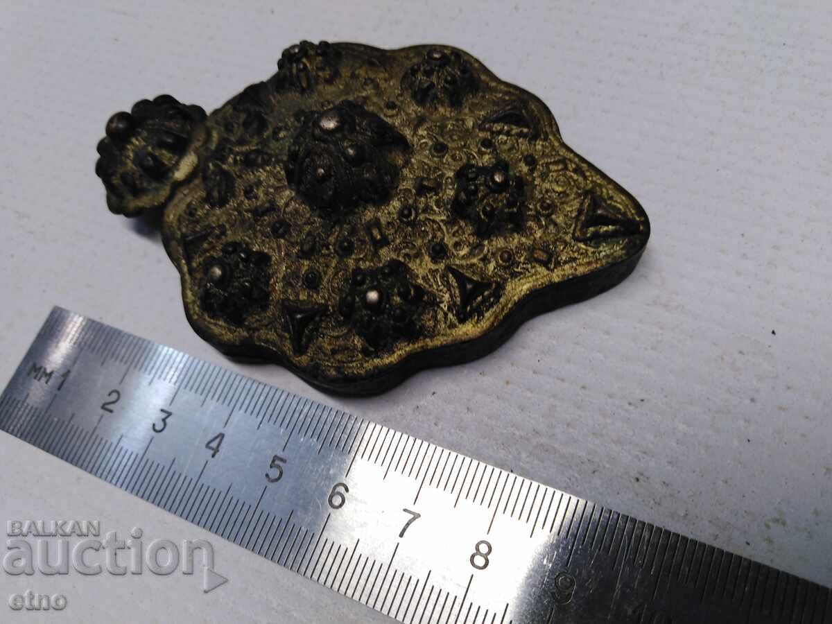 ЕТНОГРАФИЯ -ПАФТА,ЕДНАТА ЧАСТ с цена 120.00 лв. | € 61.36