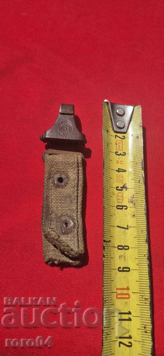 Livrarea CARABINĂ - PARAȘUTĂ / CUȚIT - WW I / WW II Livrarea CARABINĂ - PARAȘUTĂ / CUȚIT - WW I / WW II