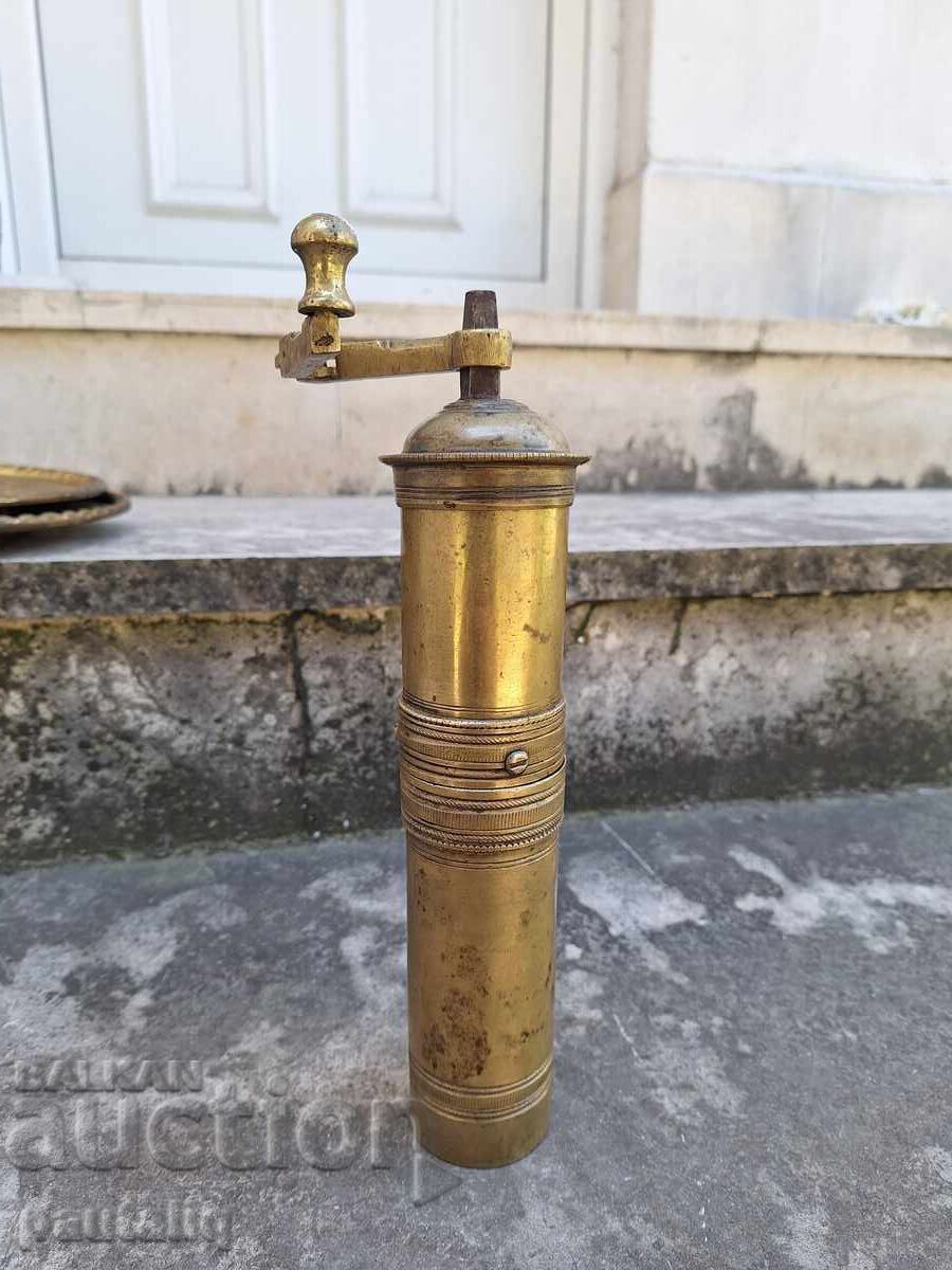 OLD BRONZE COFFEE MACHINE OLD BRONZE COFFEE MACHINE