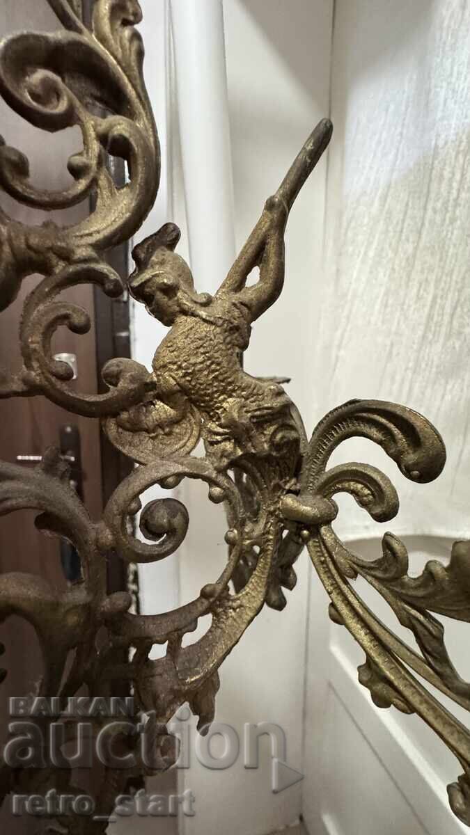 Антикварен Френски полюлей, петролна лампа и свещници с цена 500.00 лв. | € 255.65