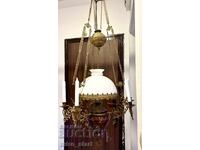 Антикварен Френски полюлей, петролна лампа и свещници