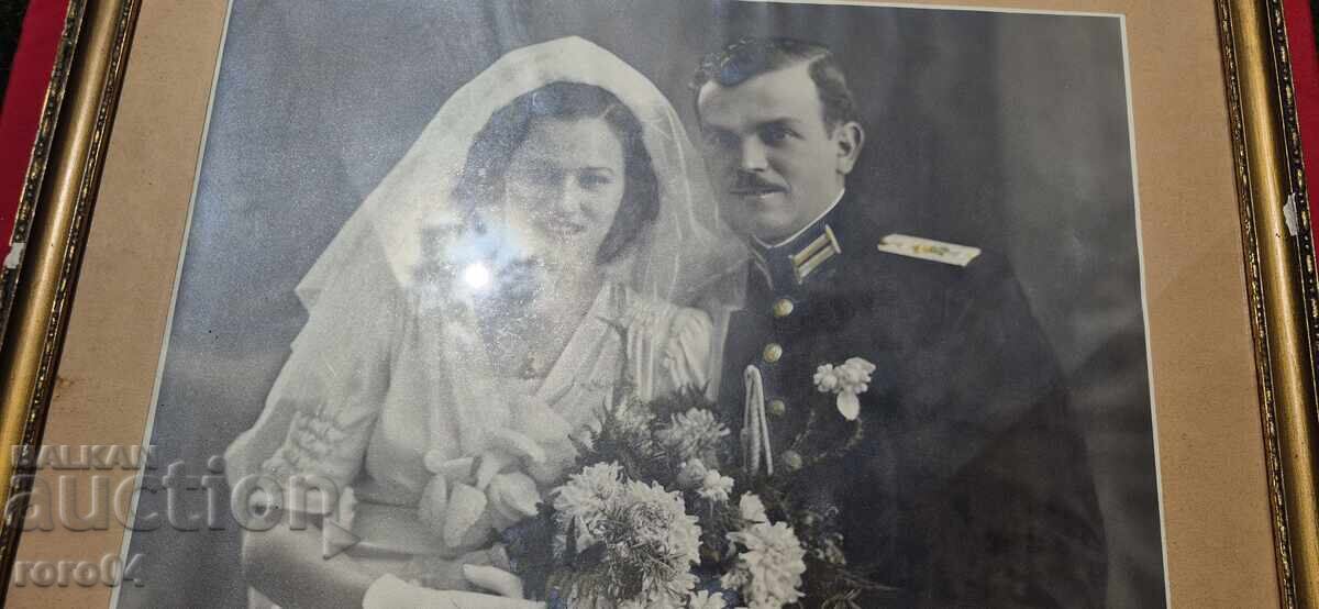 CĂPITAN GEORGI SAPUNJIEV - ANGELINA HADJIMITOVA cu preț 99.99 BGN | € 51.12 CĂPITAN GEORGI SAPUNJIEV - ANGELINA HADJIMITOVA cu preț 99.99 BGN | € 51.12