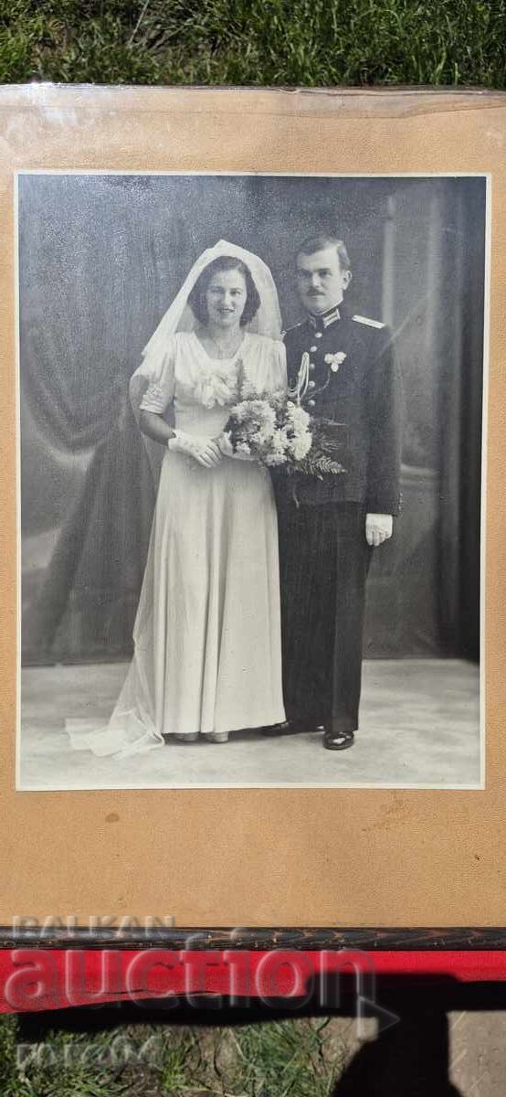 CAPTAIN GEORGI SAPUNDZHIEV - ANGELINA HADZHIMITOVA with price 79.99 BGN | € 40.90