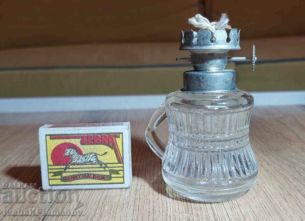 Delivery of Small gas lamp for connoisseurs Delivery of Small gas lamp for connoisseurs