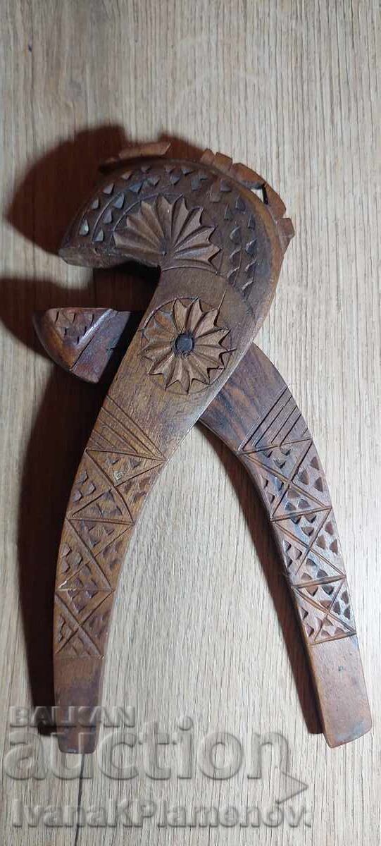 Nutcracker for connoisseurs - 5