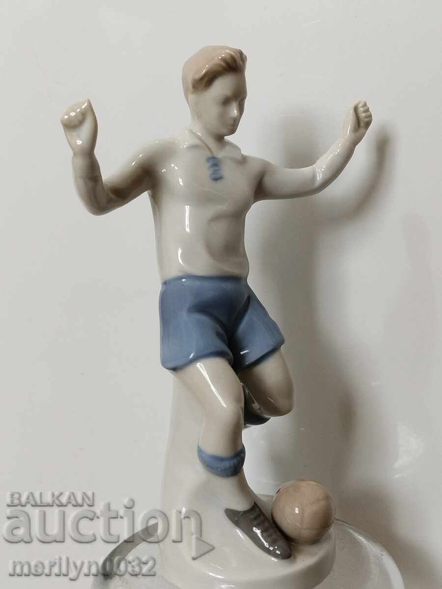 German figurine, old porcelain figure GDR - 5 German figurine, old porcelain figure GDR - 5