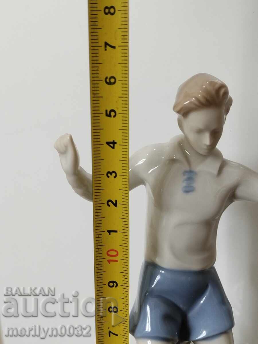 German figurine, old porcelain figure GDR - 7 German figurine, old porcelain figure GDR - 7