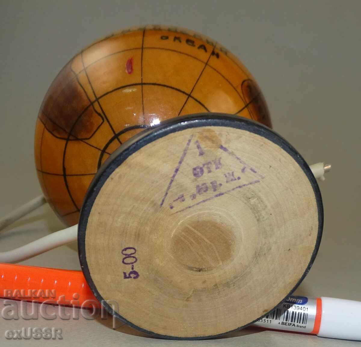 Small Russian USSR globe with the moon, wooden, space, souvenir - 5
