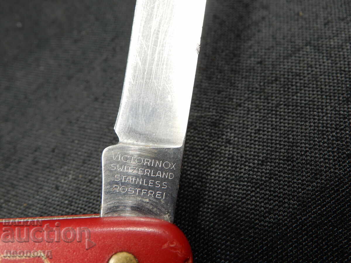 Auction SWISS POCKET KNIFE VICTORINOX Auction SWISS POCKET KNIFE VICTORINOX