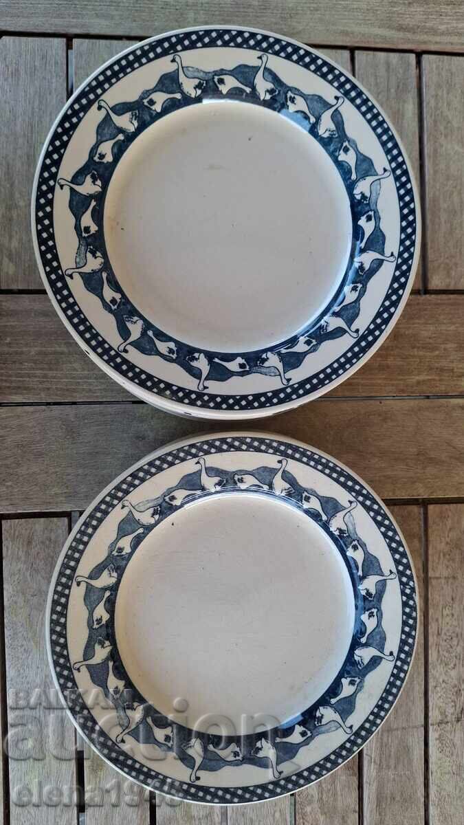 Sarreguemines Plates with price 120.00 BGN | € 61.36 Sarreguemines Plates with price 120.00 BGN | € 61.36