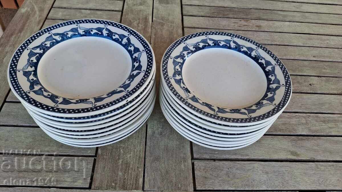 Auction Sarreguemines Plates Auction Sarreguemines Plates