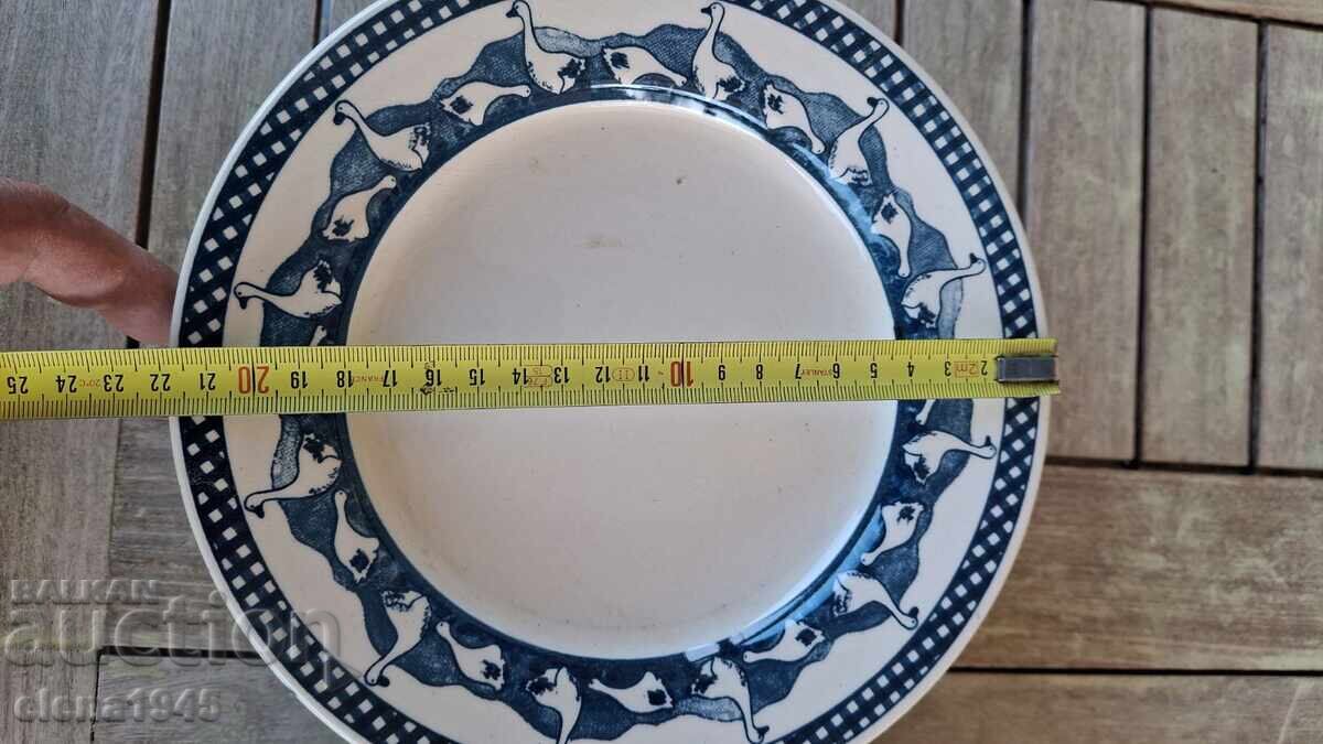 Delivery of Sarreguemines Plates Delivery of Sarreguemines Plates