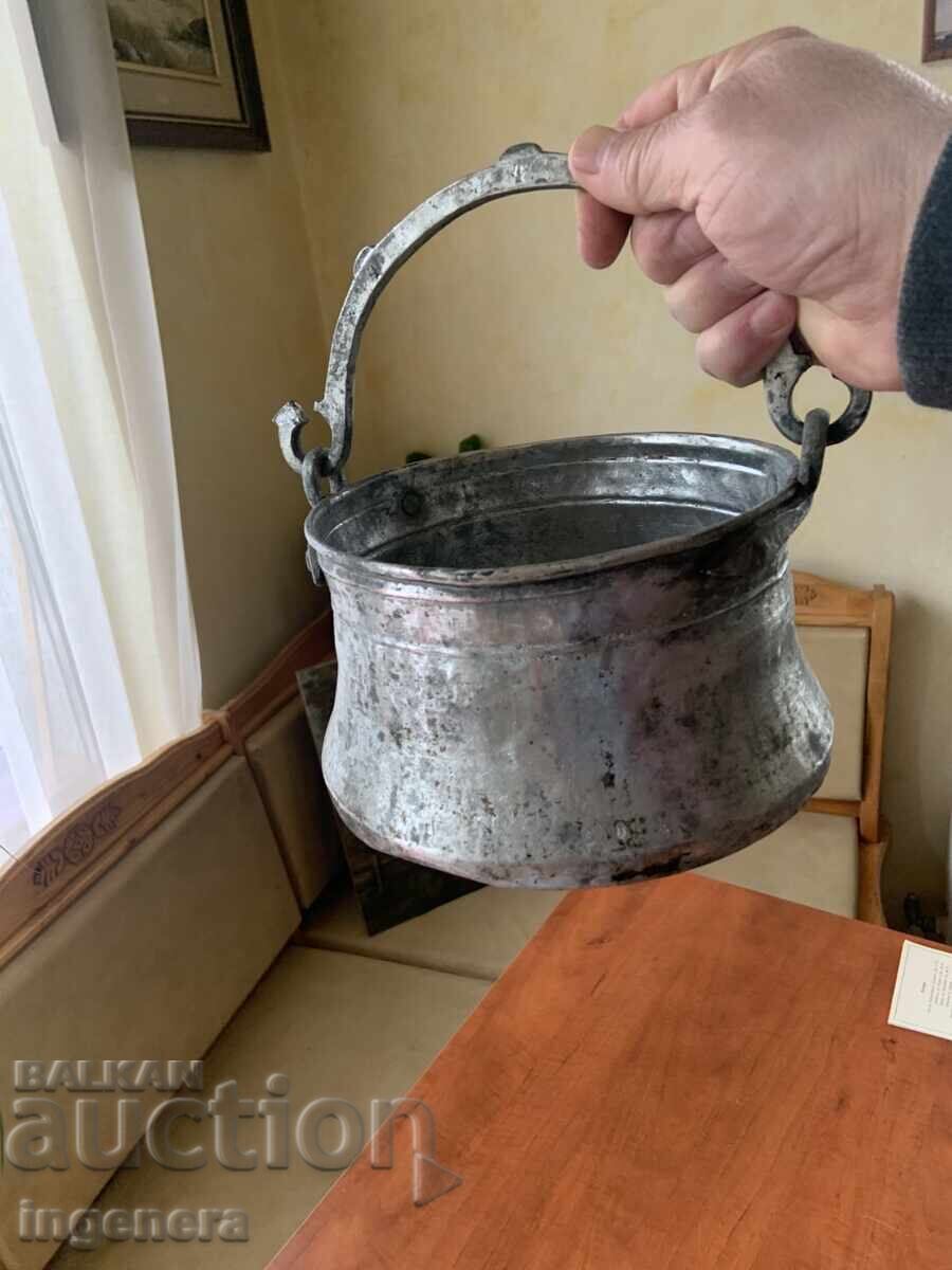 КОТЕЛ КОТЛЕ МЕНЧЕ БАКЪР МЕД СТАРИНЕН СЪД- 2 ЛИТРА с цена 69.00 лв. | € 35.28