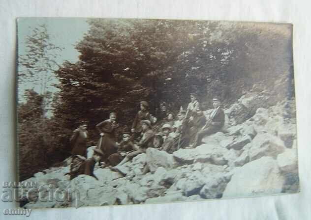 Fotokartichka - κάτω από την κορυφή Μαλούσα, Γκάμπροβο, Καζανλάκ Fotokartichka - κάτω από την κορυφή Μαλούσα, Γκάμπροβο, Καζανλάκ