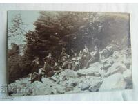 Fotokartichka - κάτω από την κορυφή Μαλούσα, Γκάμπροβο, Καζανλάκ